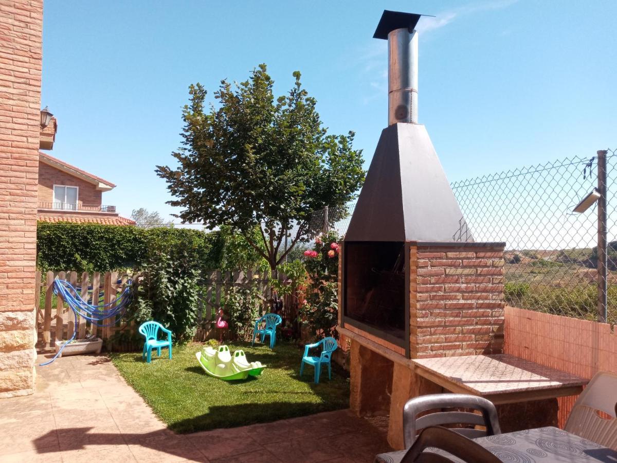 Ferienwohnung Vivienda Turistica San Martin Sotés Exterior foto
